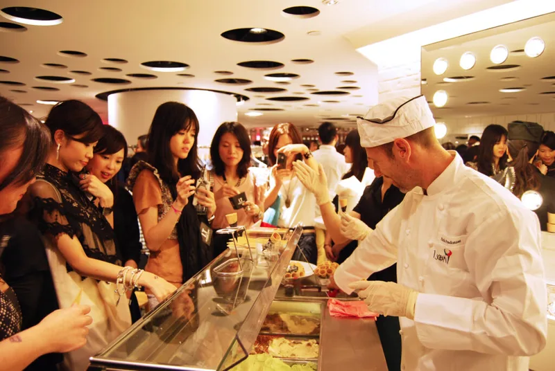 2017–2020 - Focused on B2B excellence, deepening partnerships with Michelin-starred restaurants and 5-star hotel groups.